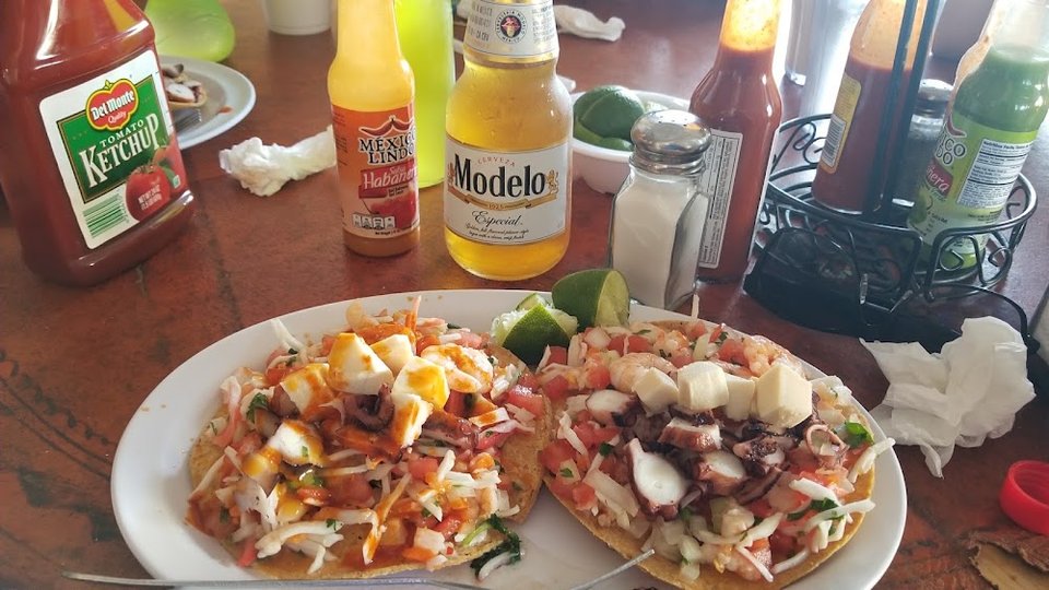 Tostada Mixta